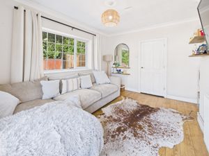 Living Room- click for photo gallery